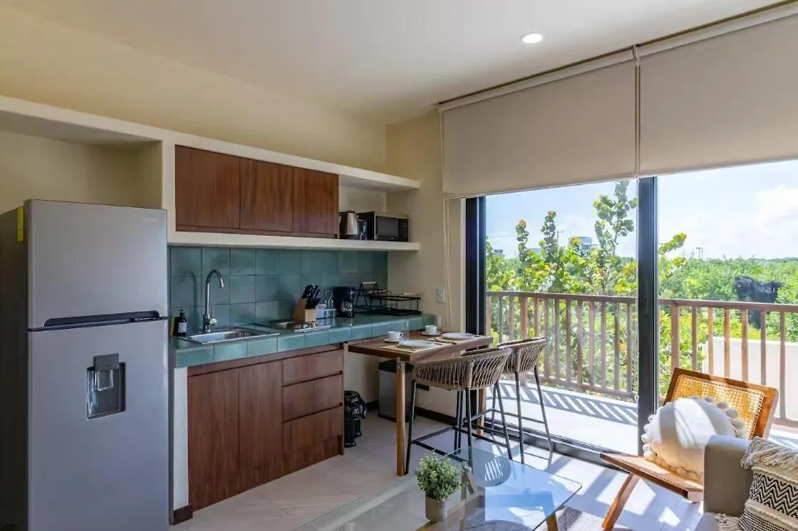 Boho Loft Steps From Punta Cocos Beach ホルボックス島 0*,